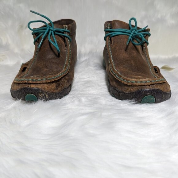Twisted X woman's Handcrafted Cowgirl Lace-up Chukka Brown  color Size 10 M - Picture 4 of 13